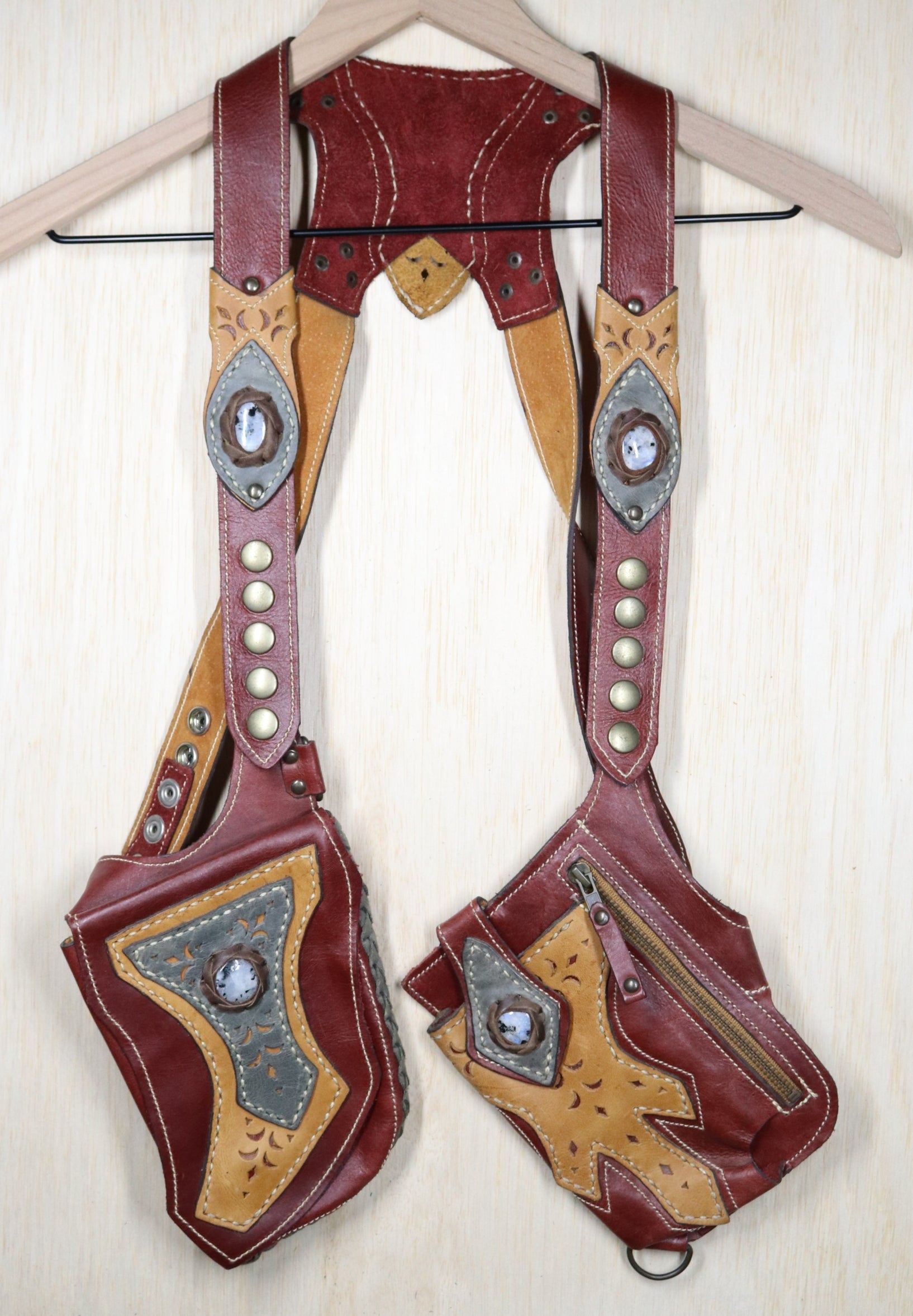 Men's Occidental Holster | Red Leather | Moonstone