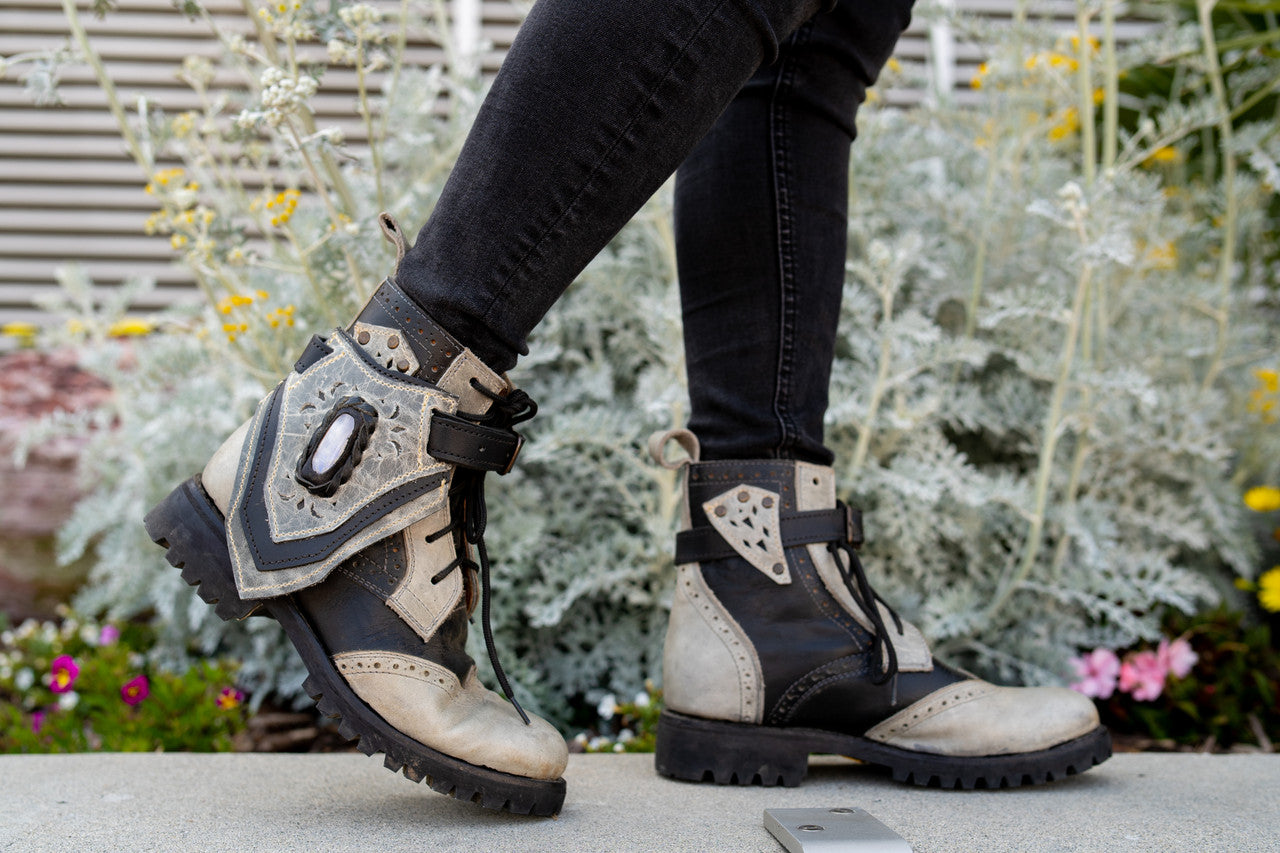 Gunslinger Boots | Black & Gray | Made to Order