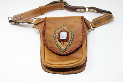 El Comandante Hip Belt | Black Leather | Charoite