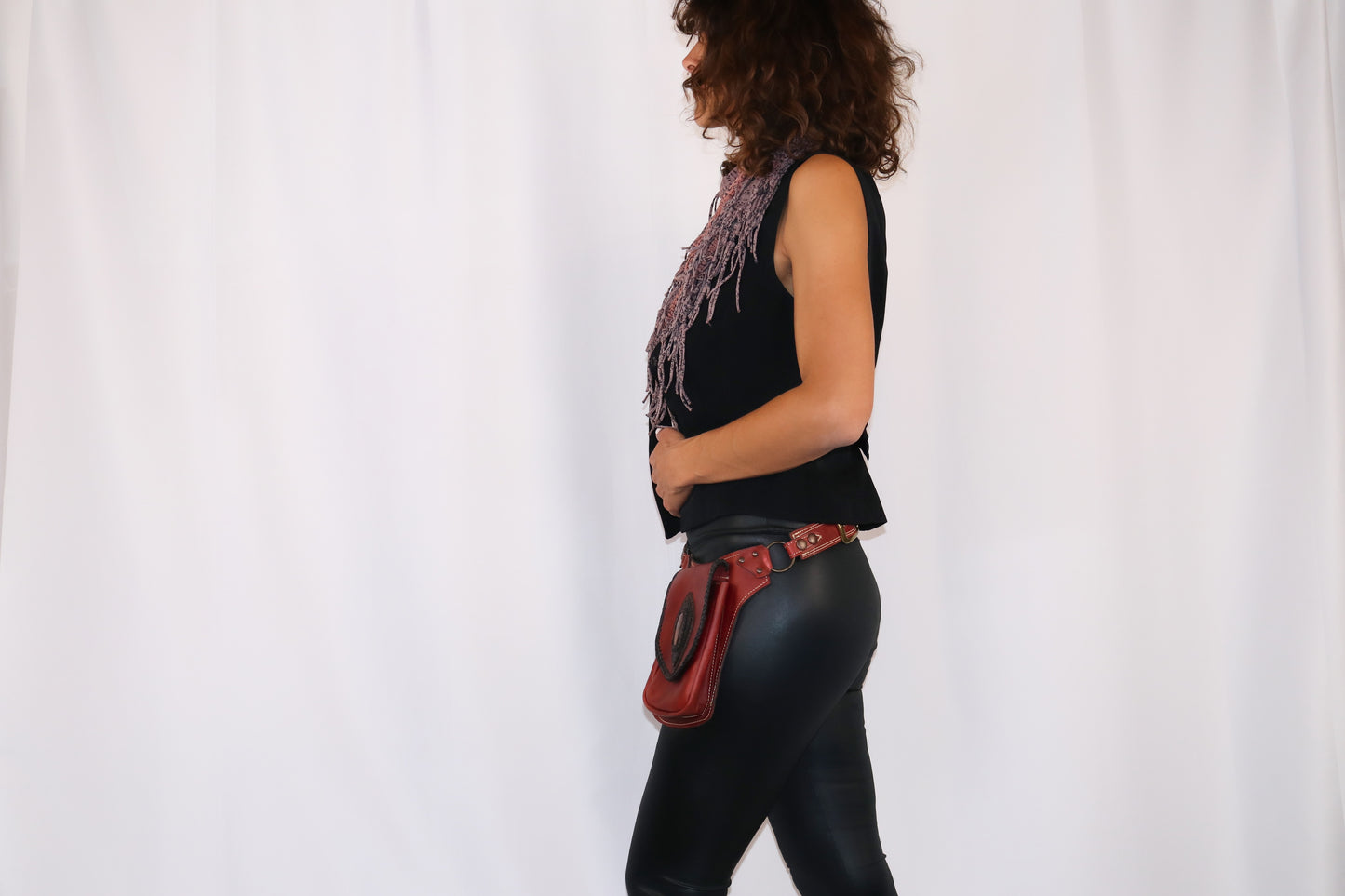 El Comandante Hip Belt | Black Leather | Charoite
