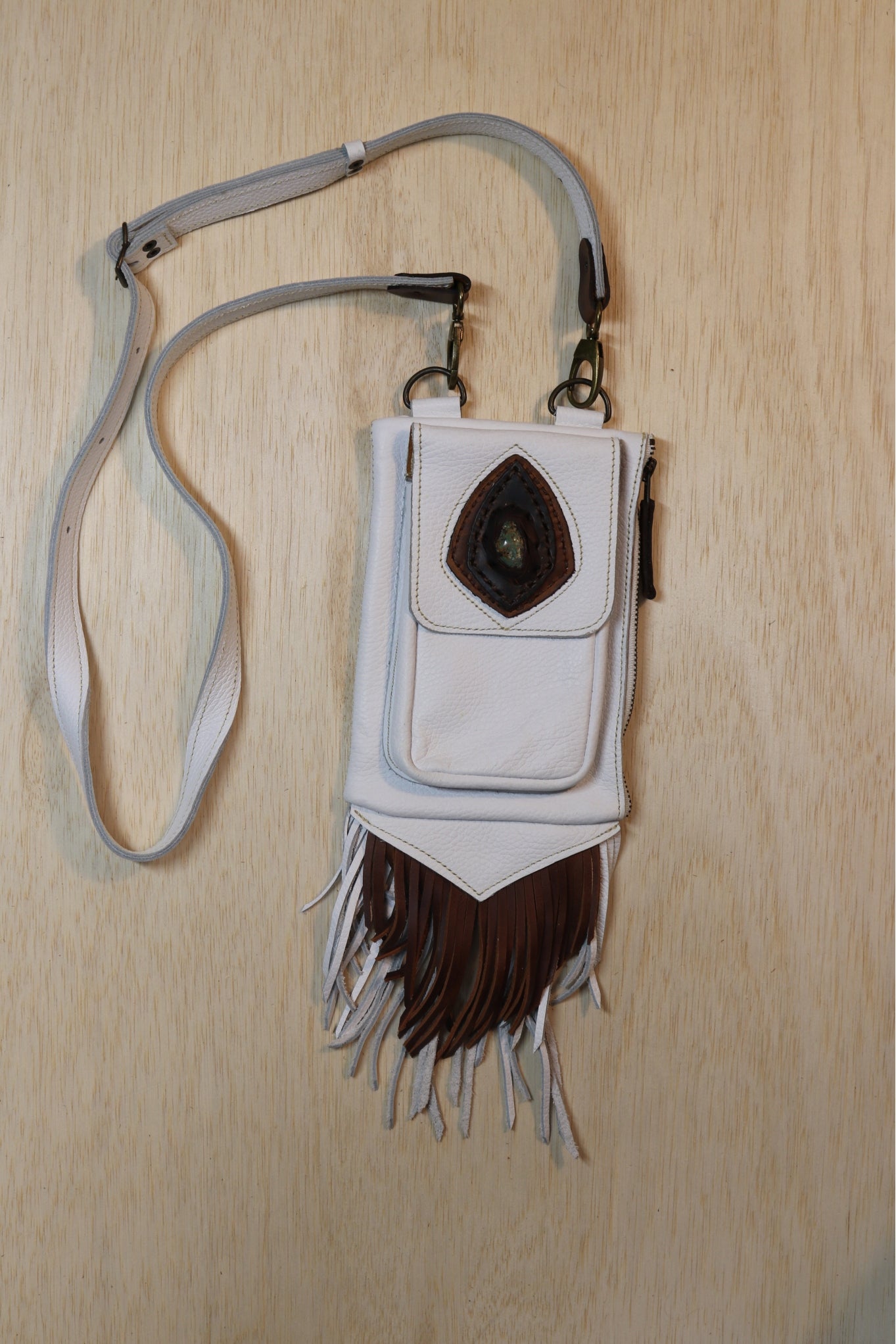 Boreal Bag | White Leather | Turquoise Stone