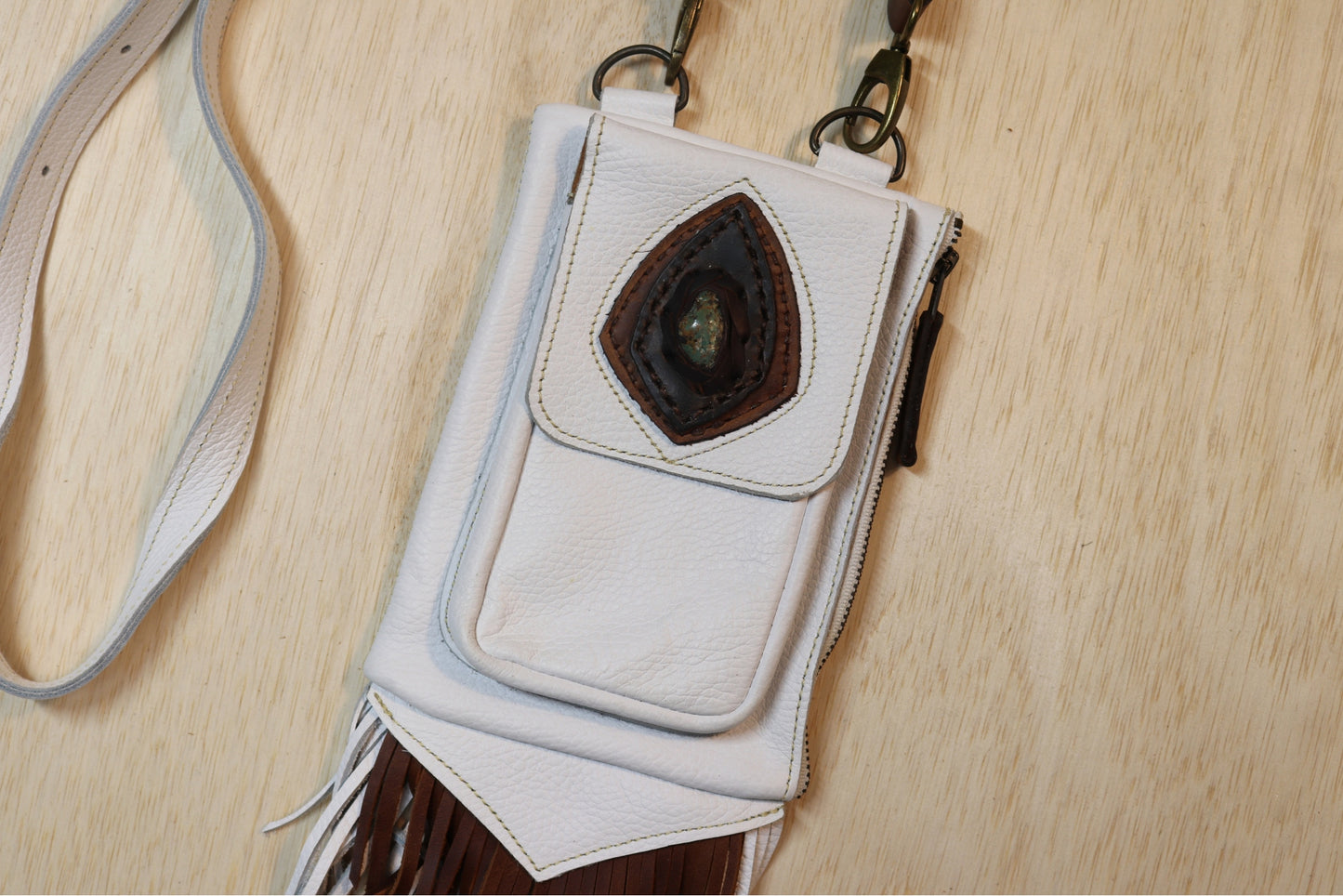Boreal Bag | White Leather | Turquoise Stone