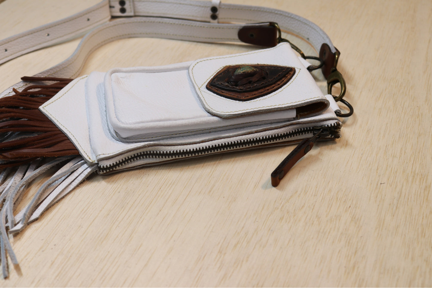 Boreal Bag | White Leather | Turquoise Stone