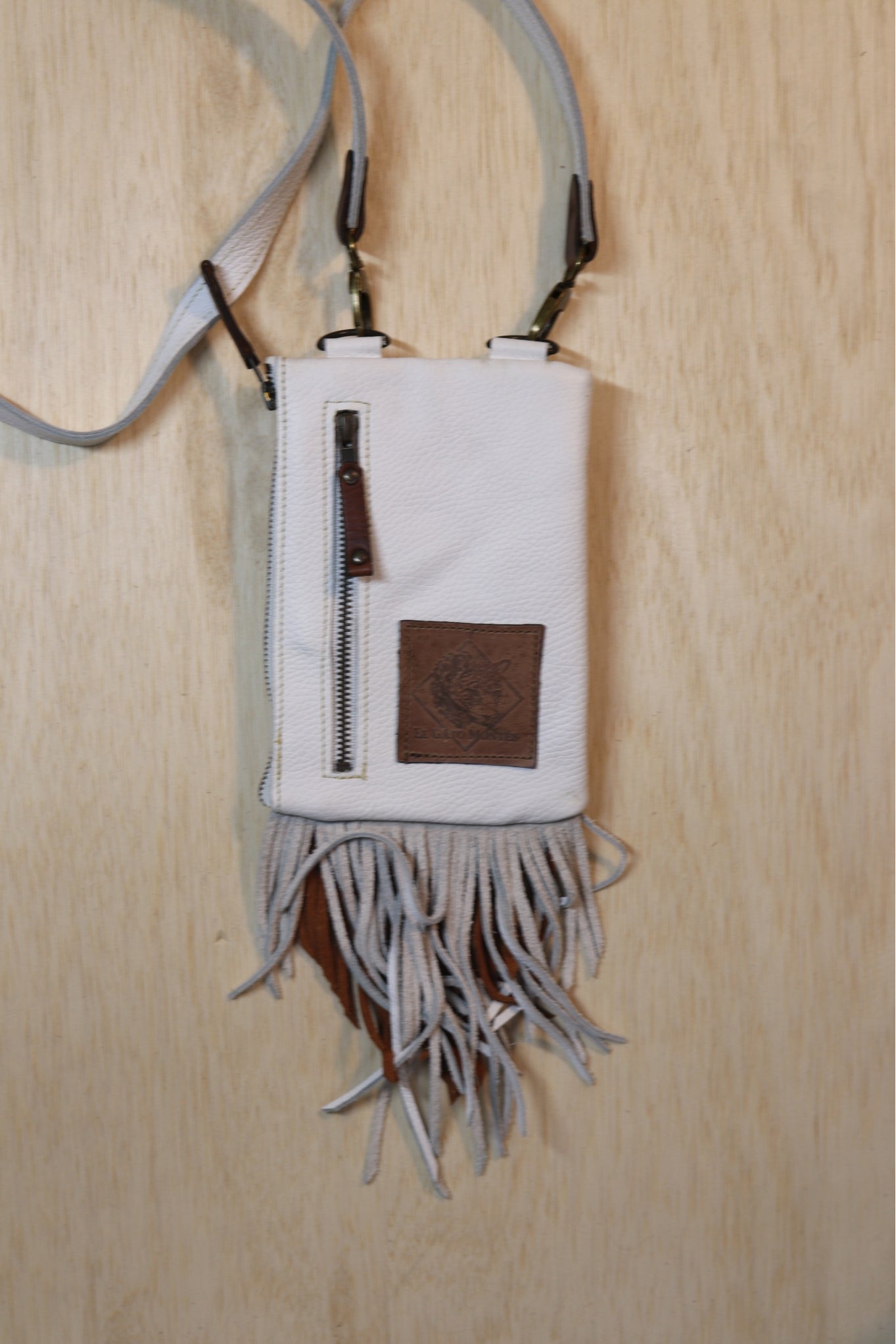 Boreal Bag | White Leather | Turquoise Stone