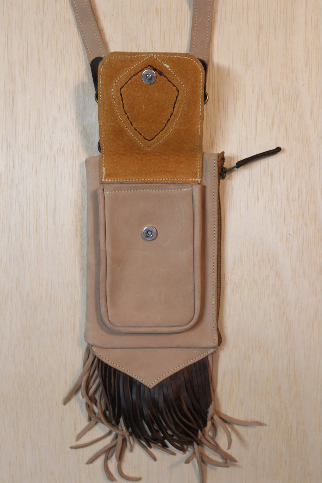 Boreal Bag | Beige Leather | Obsidian