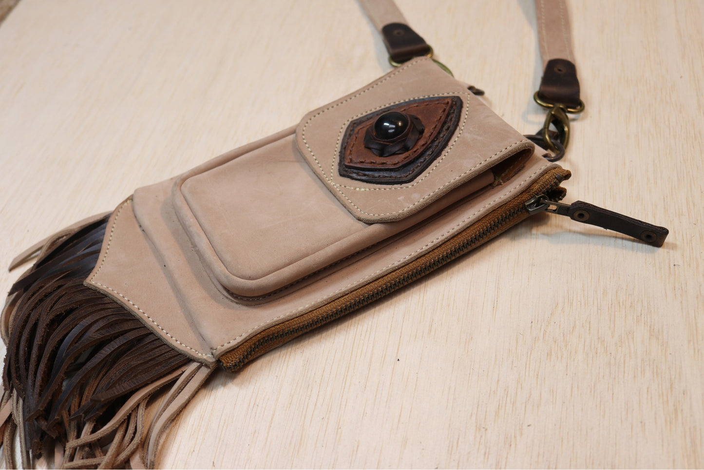 Boreal Bag | Beige Leather | Obsidian