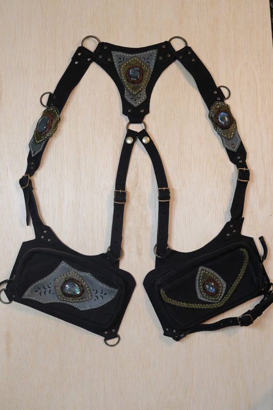 El Sureno Holster | Black Suede Leather | Labradorite