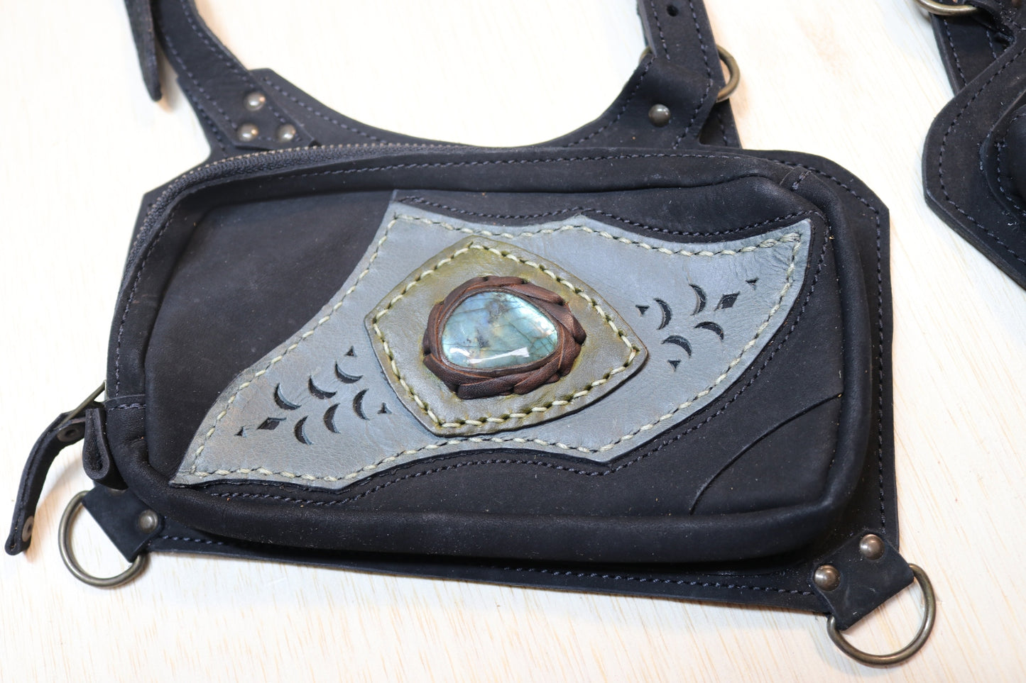 El Sureno Holster | Black Suede Leather | Labradorite