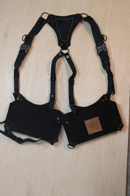 El Sureno Holster | Black Suede Leather | Labradorite