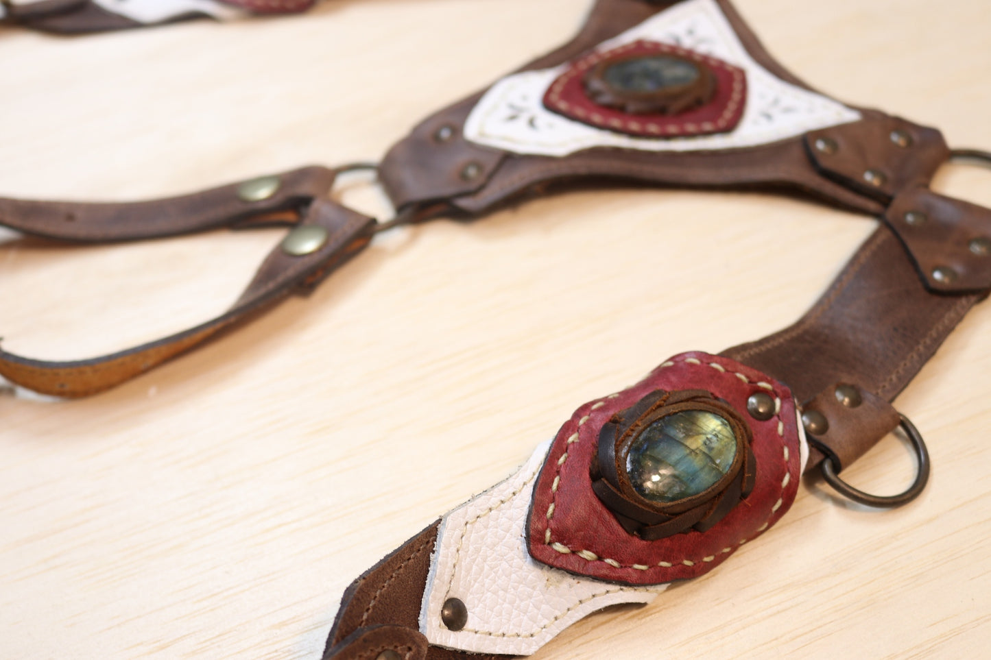 El Sureno Holster | Brown Leather | Labradorite