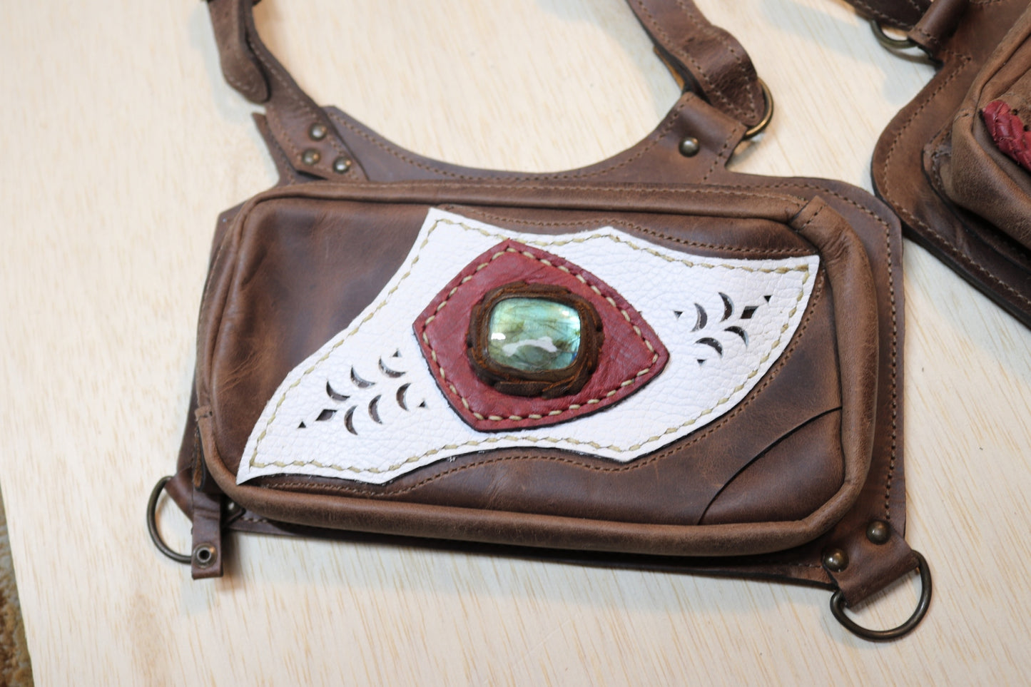 El Sureno Holster | Brown Leather | Labradorite