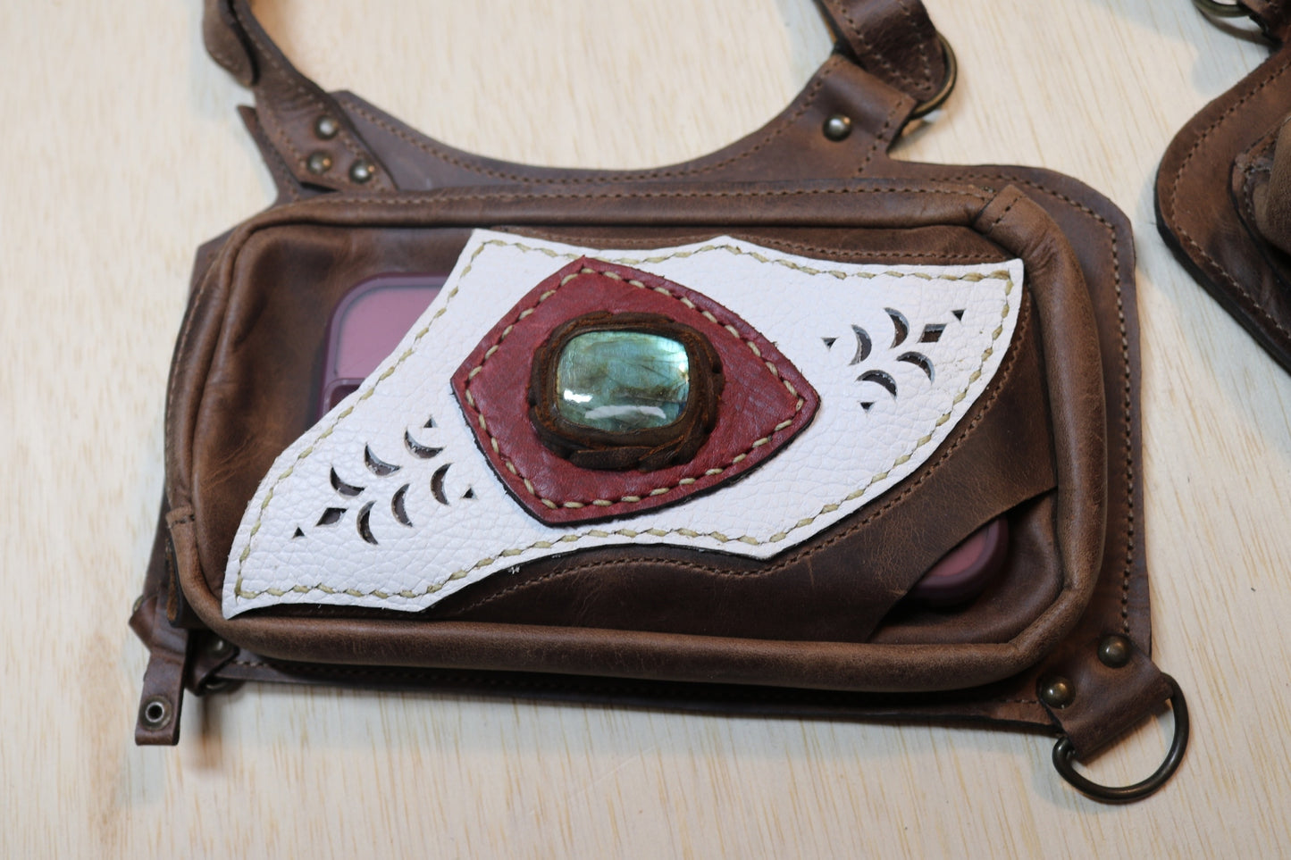 El Sureno Holster | Brown Leather | Labradorite