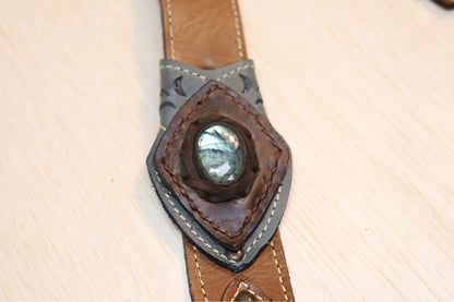 El Oriente Holster | Brown Leather | Labradorite Stone