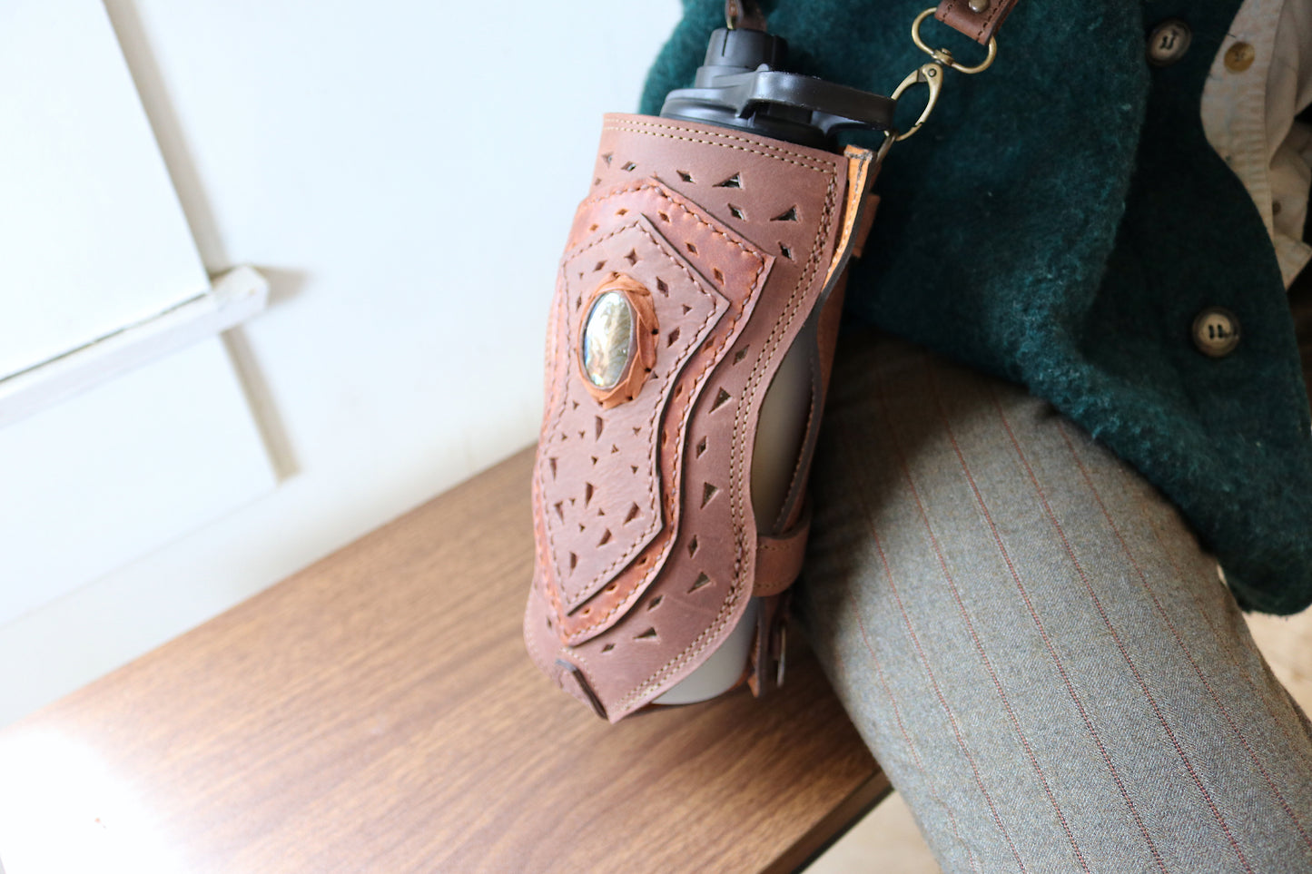Water Bottle Holster | Gray Leather | Amethyst